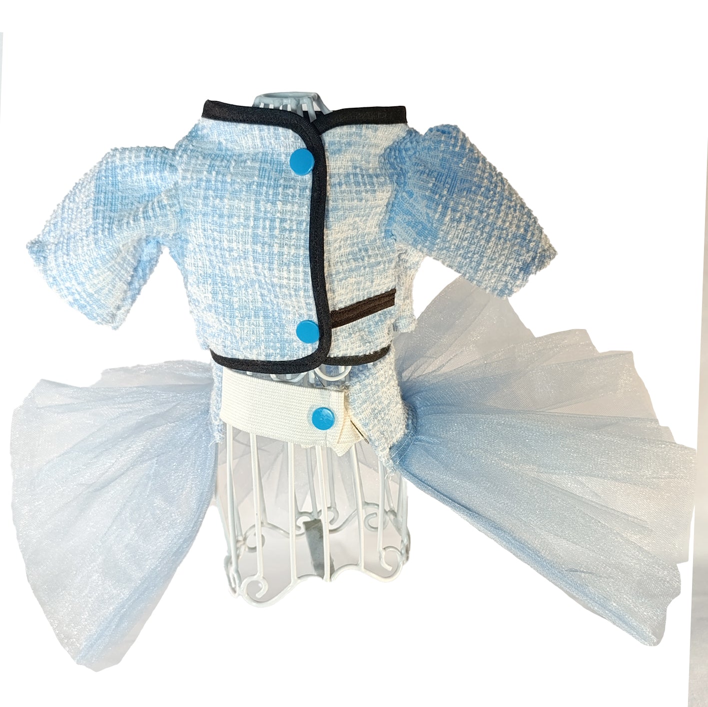 Saco con tutu tipo chanel lila