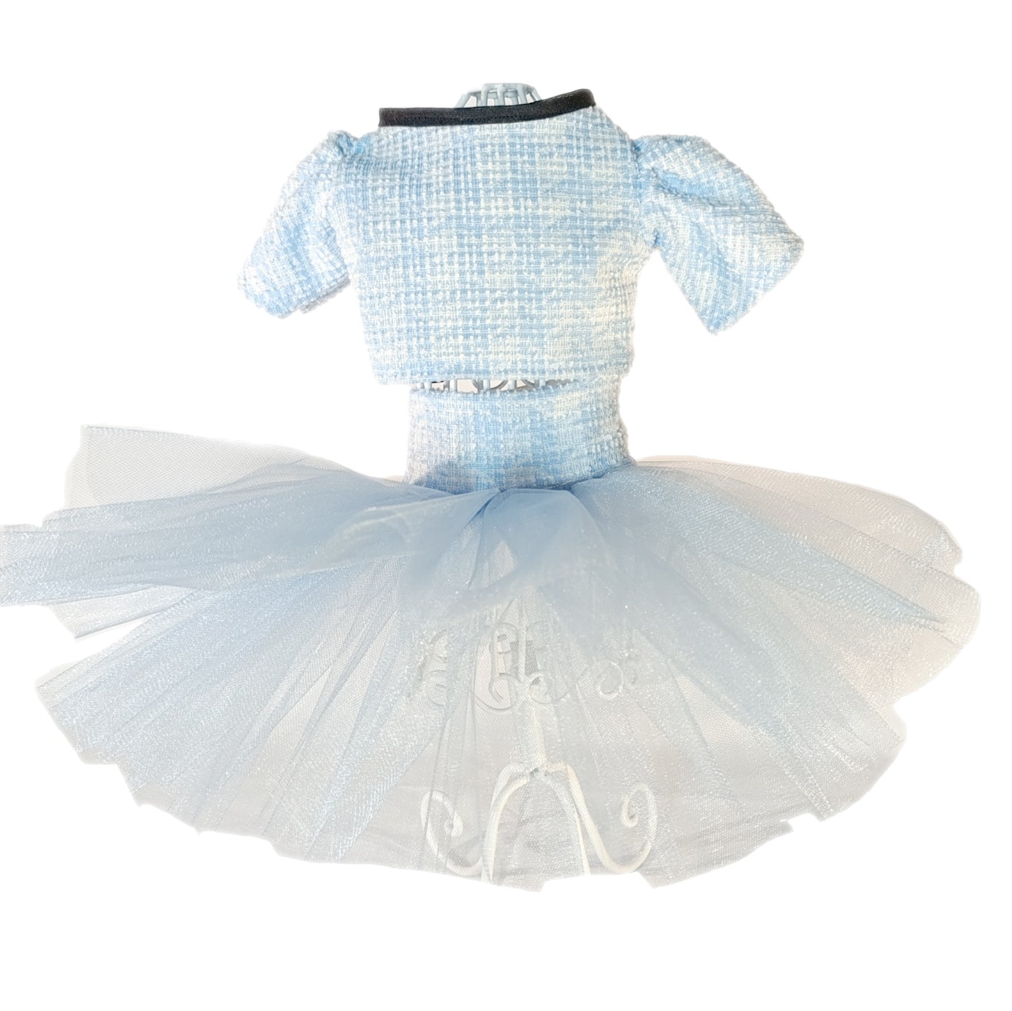 Saco con tutu tipo chanel lila