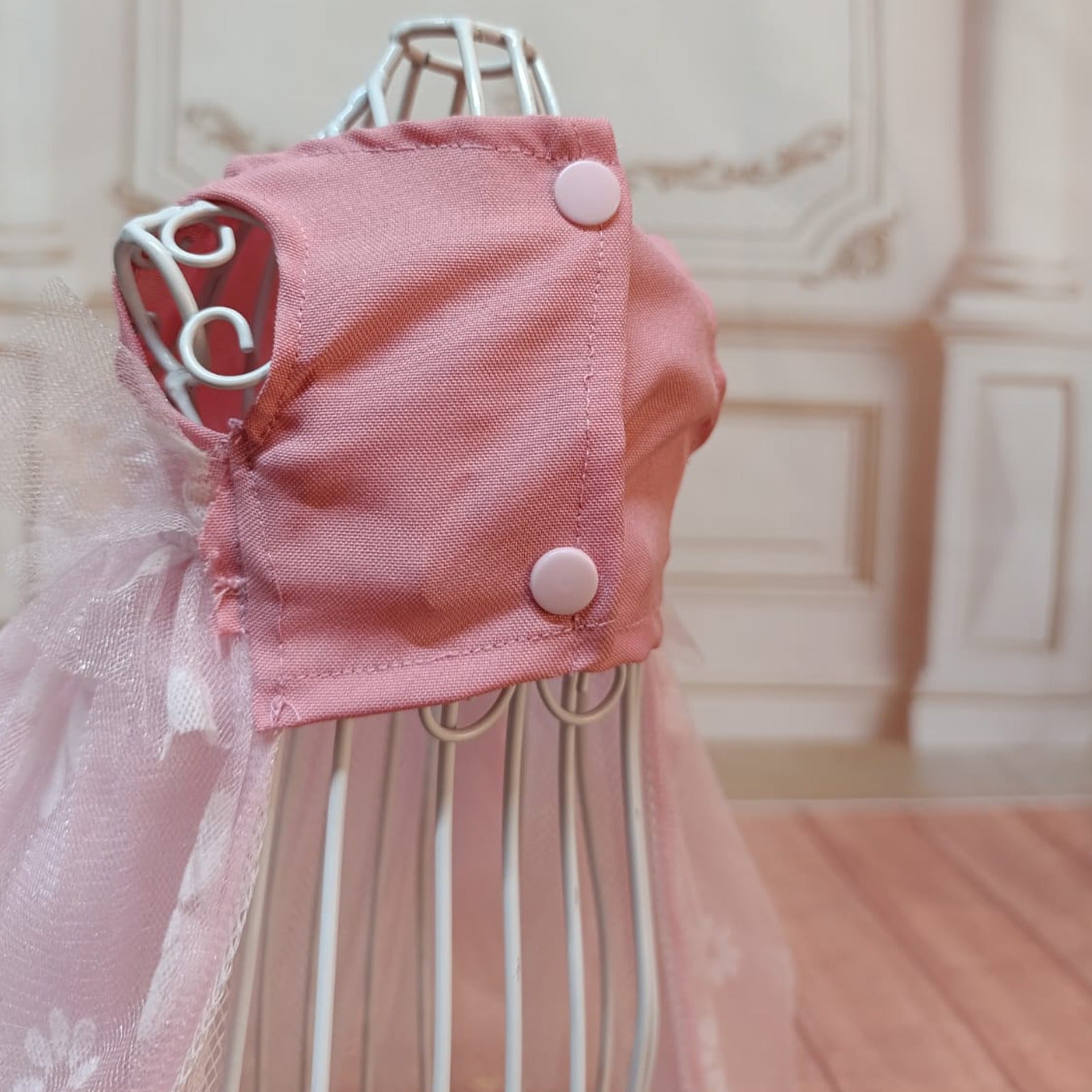 Vestido margaritas pecho rosa