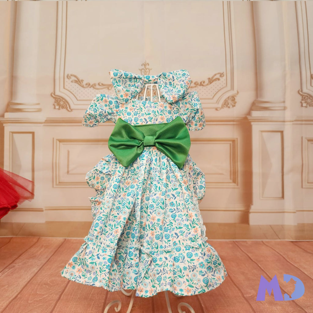 Vestido azul floreado