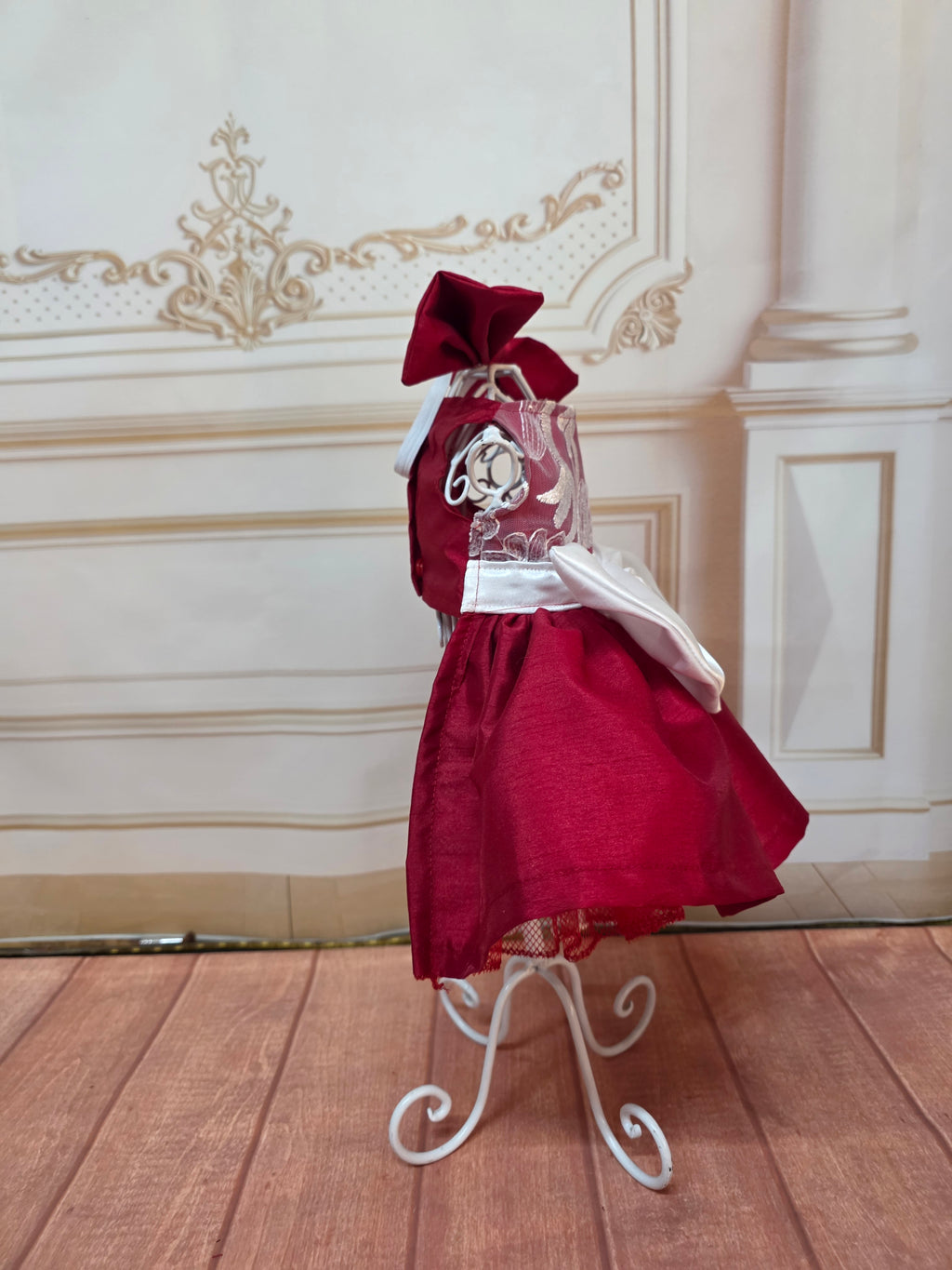 Vestido Rojo con blanco de GALA