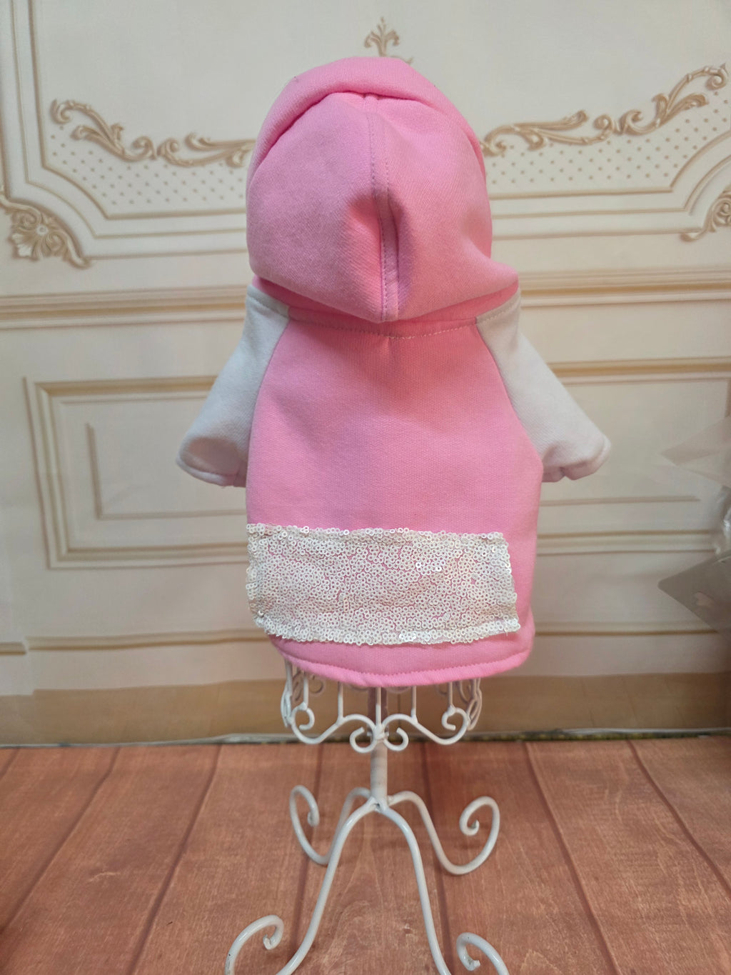 Sudadera rosa con blanco