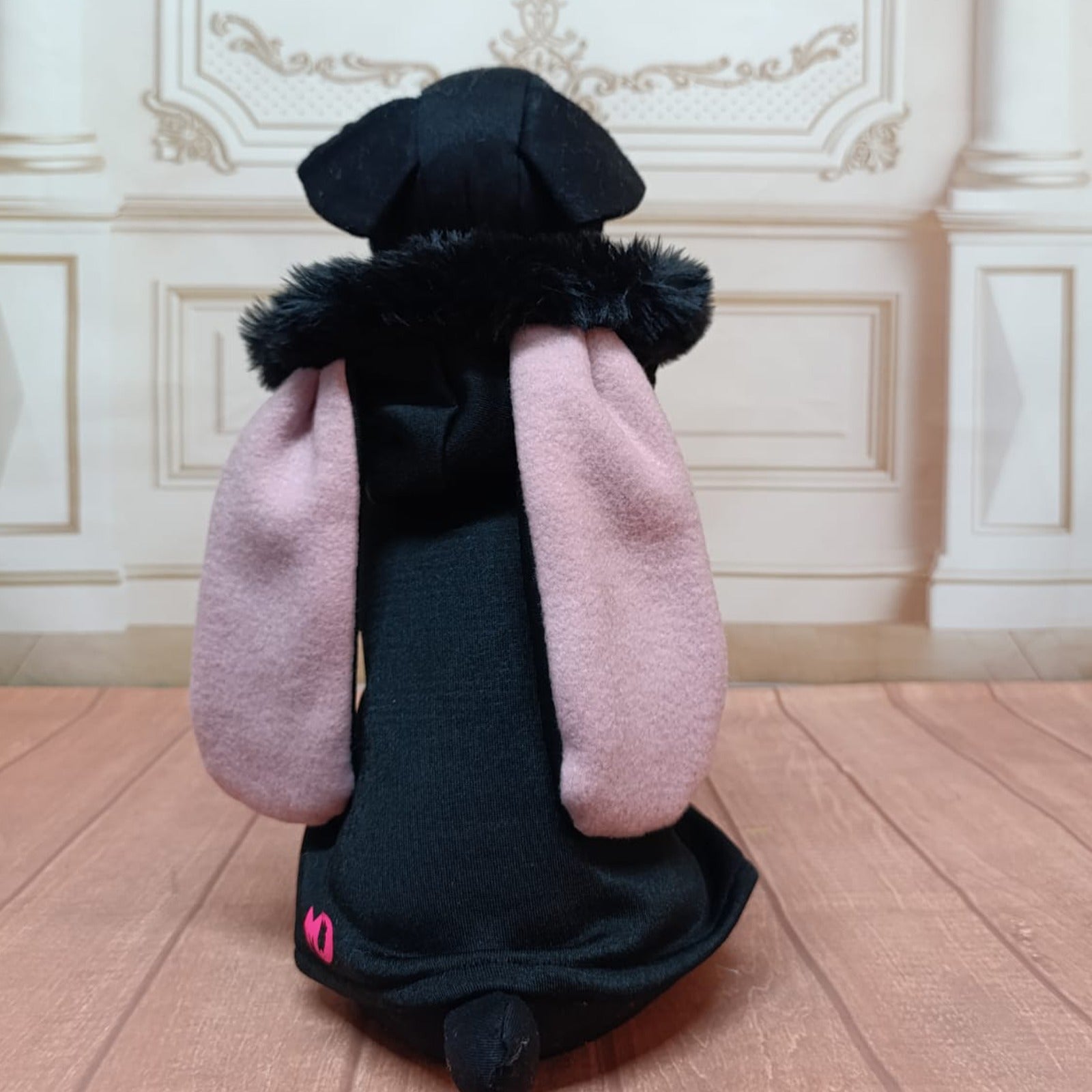 Sudadera conejito negro