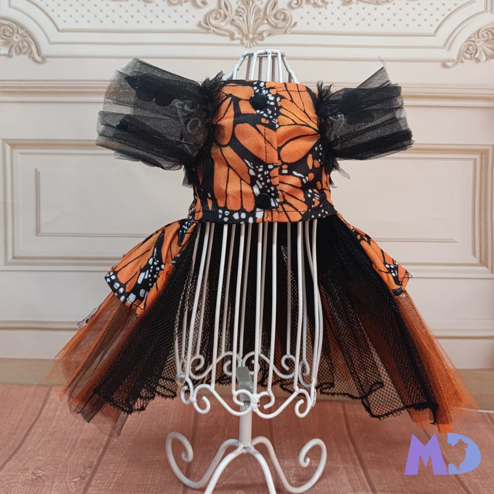 Vestido monarcas