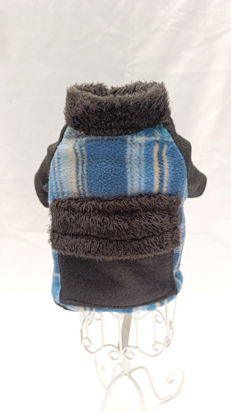 Sudadera polar azul con negro