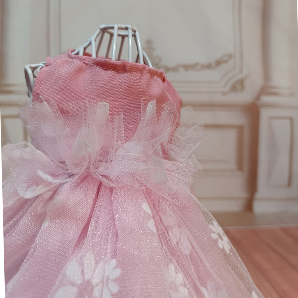 Vestido margaritas pecho rosa