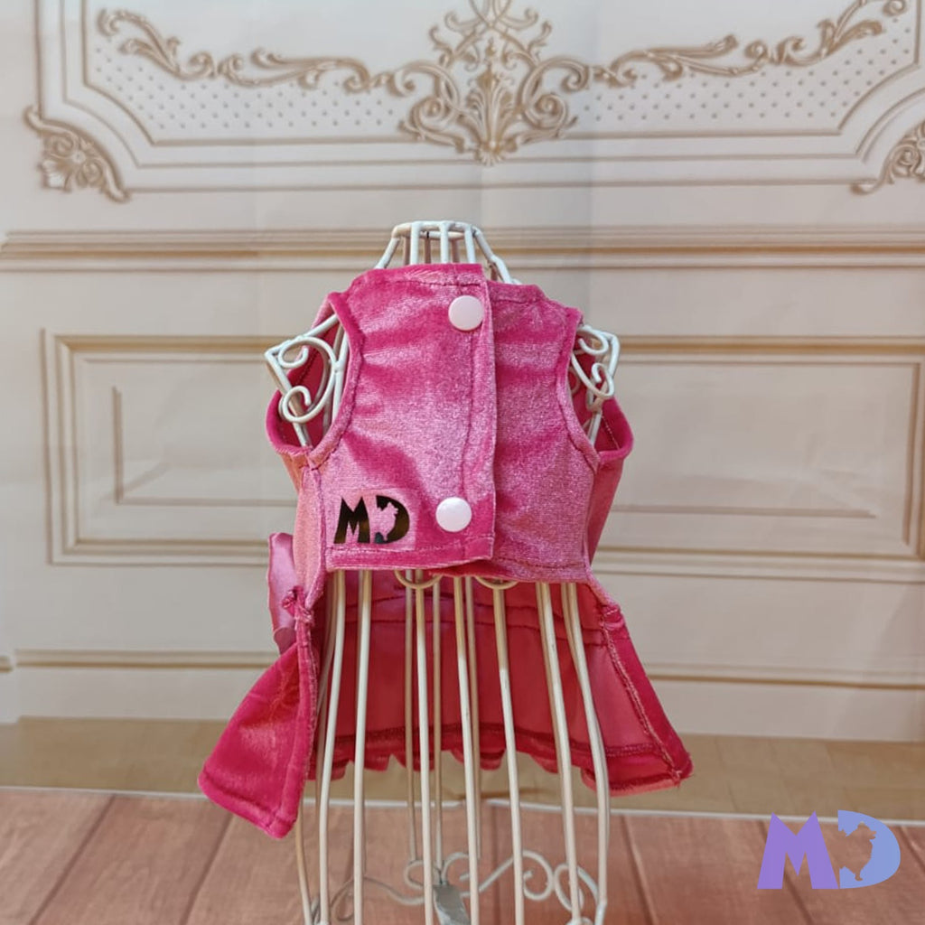 Vestido batita terciopelo rosa fiusha