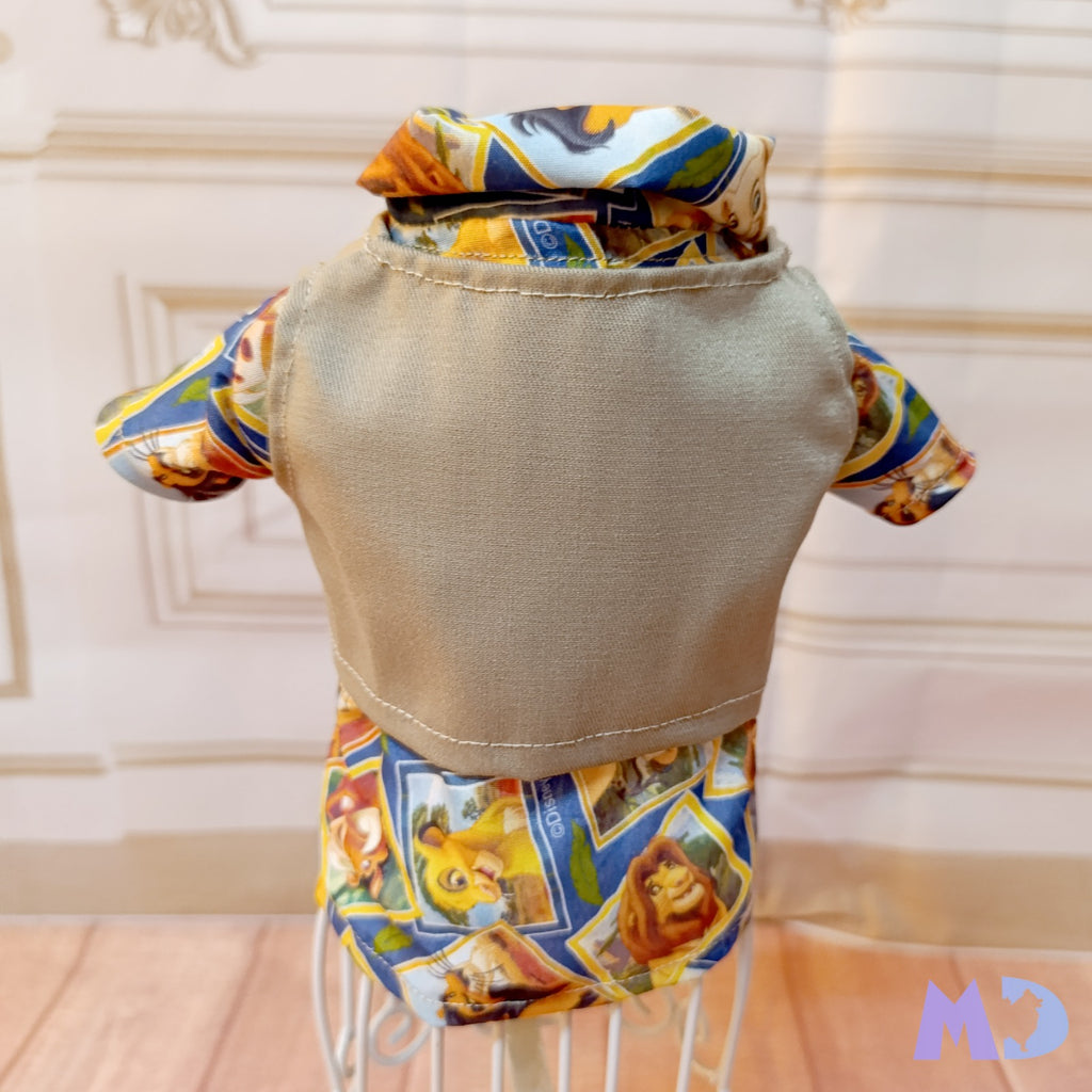 Camisa y chaleco explorador