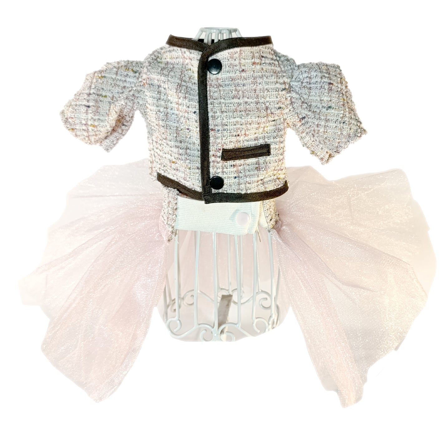 Saco con tutu tipo chanel rosa