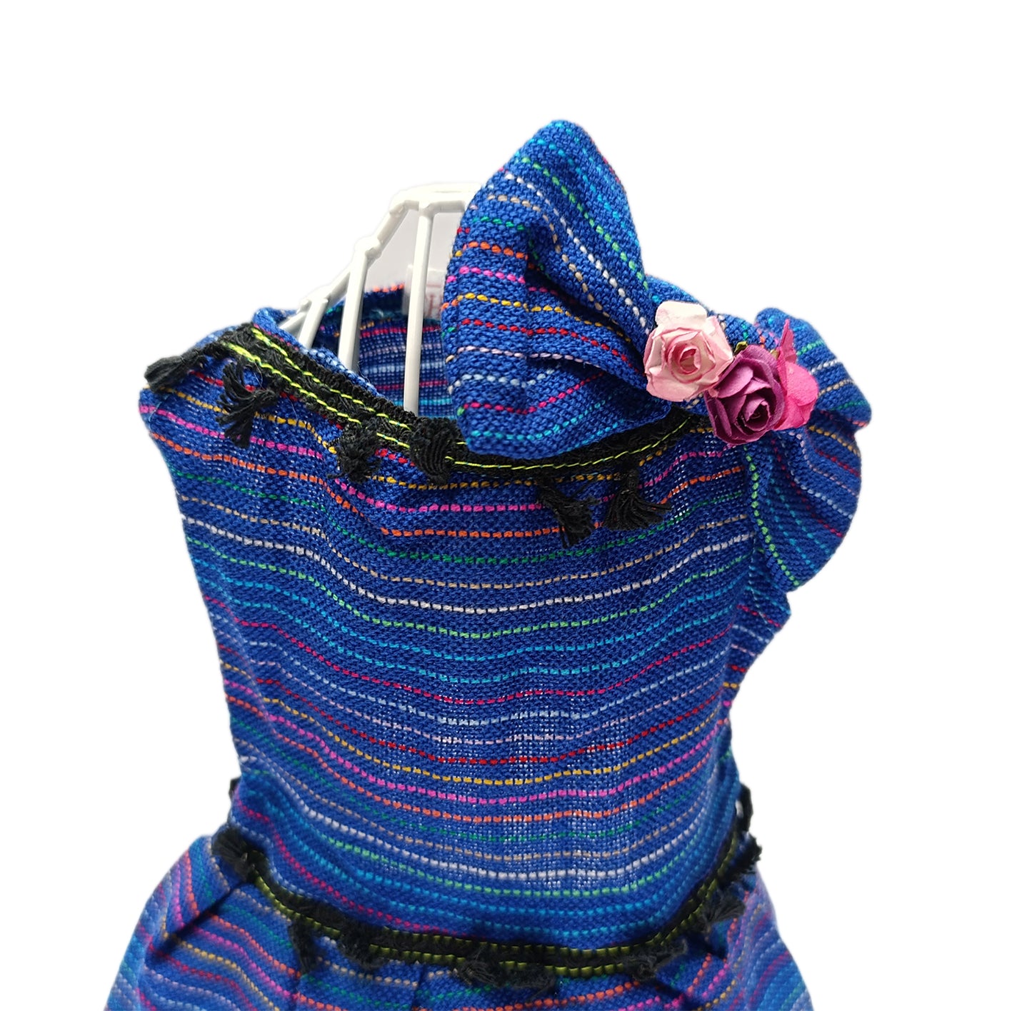 Vestido mexicano azul tradicional